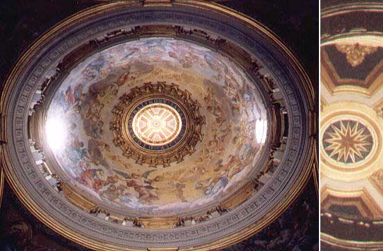 Simboli araldici di Clemente XI nelle cupole ellittiche lungo le navate laterali